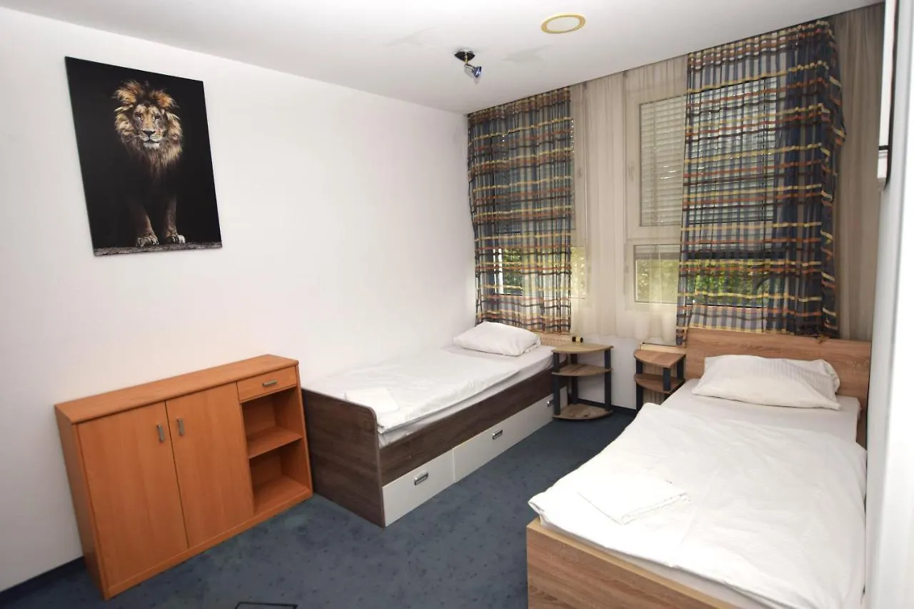 Apartment Naehe Cannstatter Wasen Štutgart